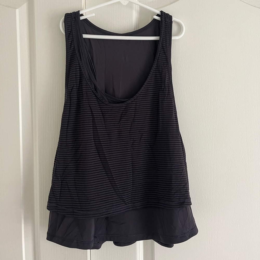 Lululemon double-layered tank